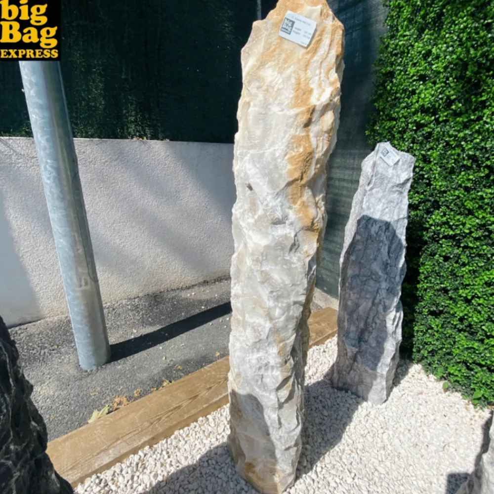 Big Bag Express - Monolithe décoratif de jardin en marbre cream candy nat col 125cm Outlet