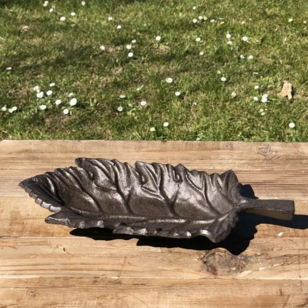 Chemin De Campagne Oiseaux Du Jardin | - Mangeoire à oiseaux abreuvoir jardin feuille en fonte marron 26cm