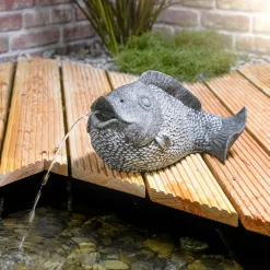 Esotec Bassins Et Fontaines | - gargouille avec pompe solaire poisson | figure de bassin figure de jardin h=22cm 101665