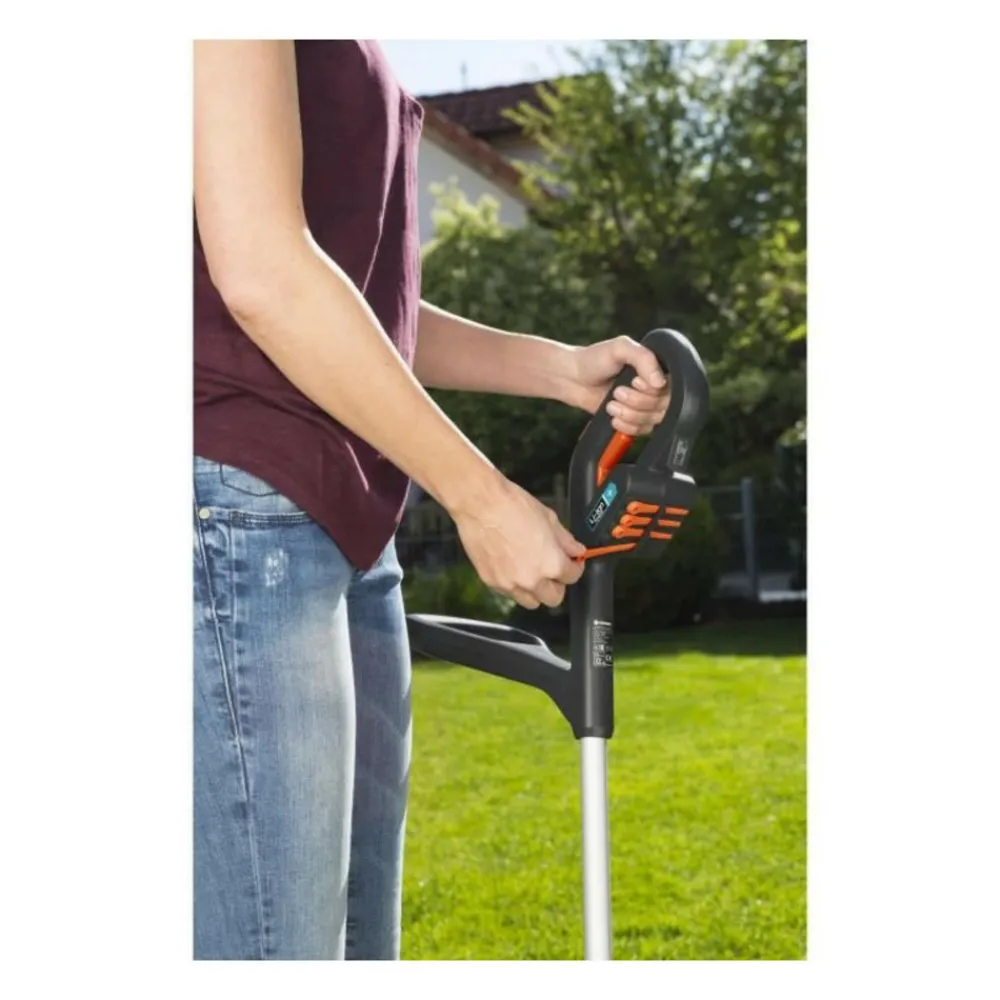 Gardena - Coupe-bordures sur batterie smallcut li-14/23r – ø22.3cm – lames amovibles rotorcut – batterie li-ion 14.4v – ( Outlet