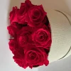Plantestabilisée.com Bouquets Et Compositions | PLANTESTABILISÉE.COM - Boite ronde de roses stabilisées - roses stabilisées - décoration d'intérieur - 15 cm